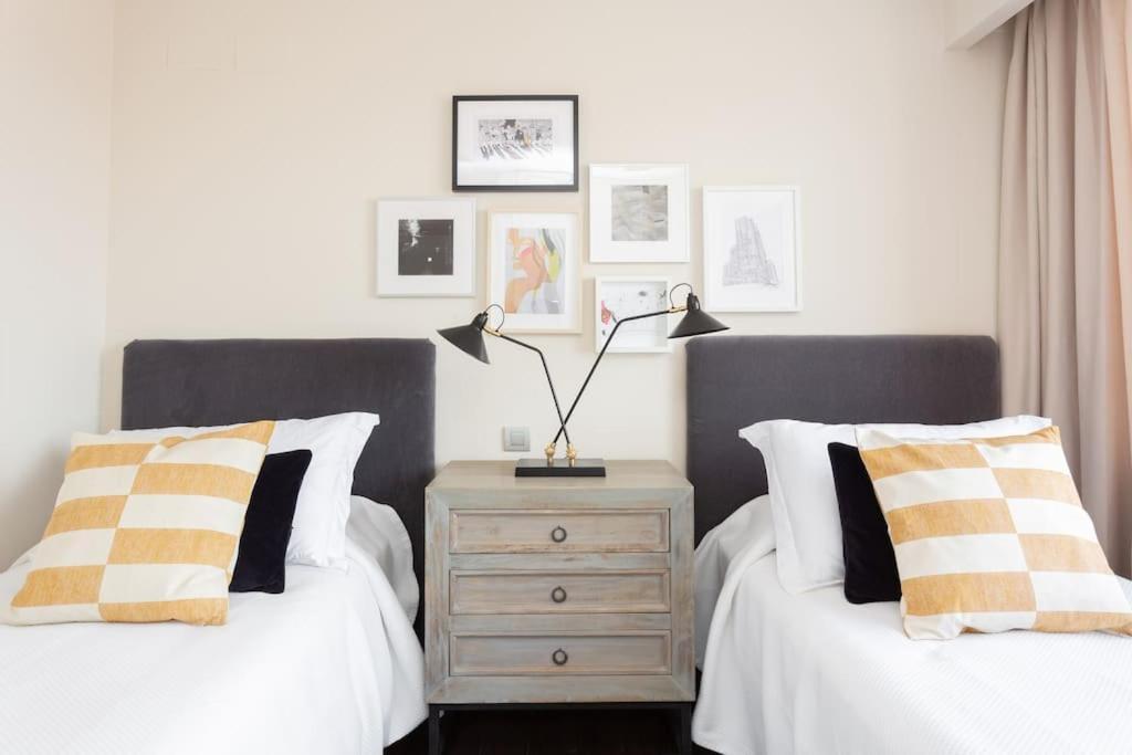 Impresionante Apartamento En Edificio De Lujo Selton Plaza Espana Appartement Madrid Buitenkant foto