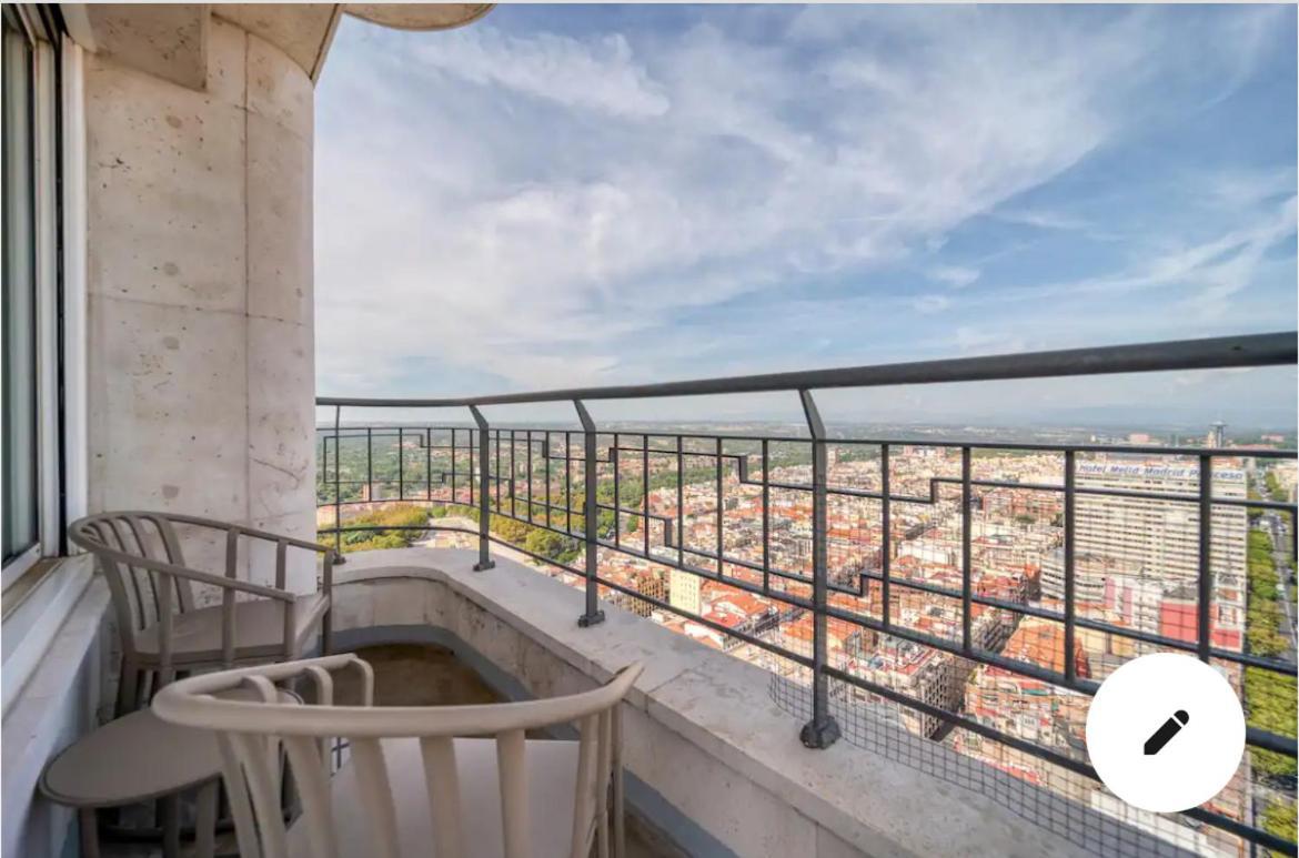 Impresionante Apartamento En Edificio De Lujo Selton Plaza Espana Appartement Madrid Buitenkant foto